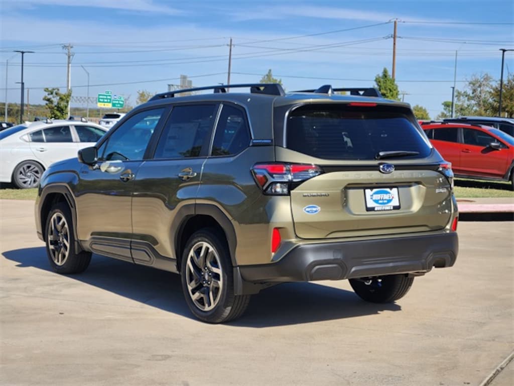 New 2025 Subaru Forester Hybrid Premium SUV