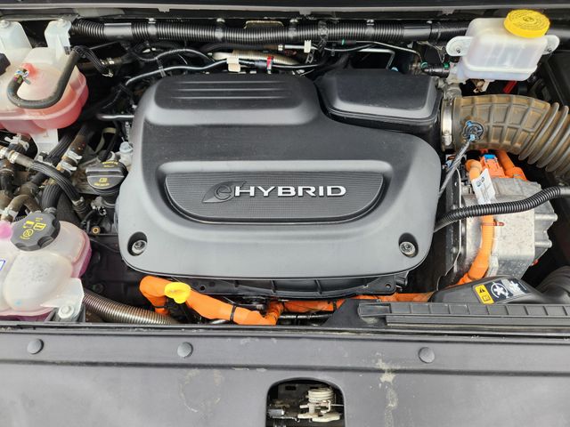 2023 Chrysler Pacifica Hybrid Touring L - Photo 32