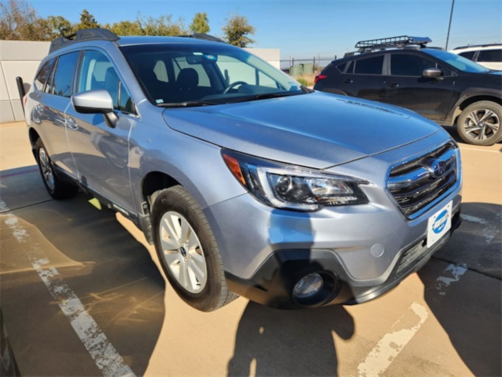 Used 2018 Subaru Outback 2.5i Premium with SUV
