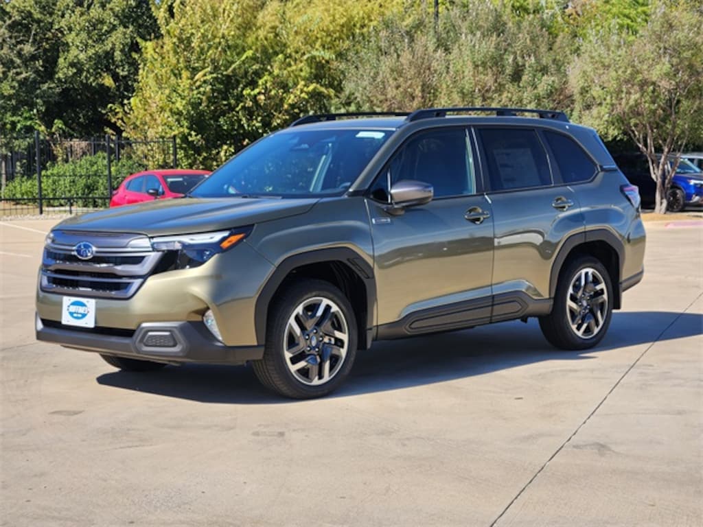 New 2025 Subaru Forester Hybrid Premium SUV
