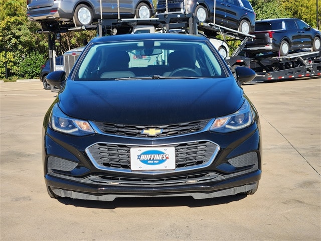 Used 2017 Chevrolet Cruze LT with VIN 3G1BE6SM3HS596344 for sale in Plano, TX