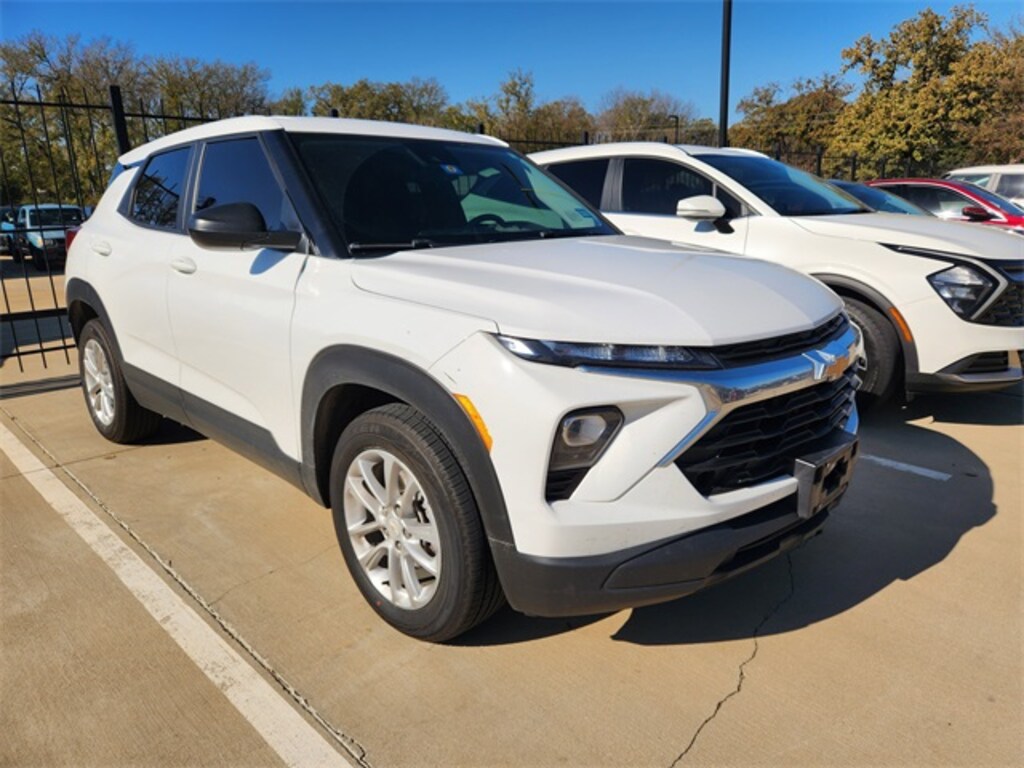 Used 2024 Chevrolet Trailblazer LS SUV