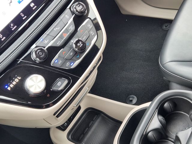 2023 Chrysler Pacifica Hybrid Touring L - Photo 21