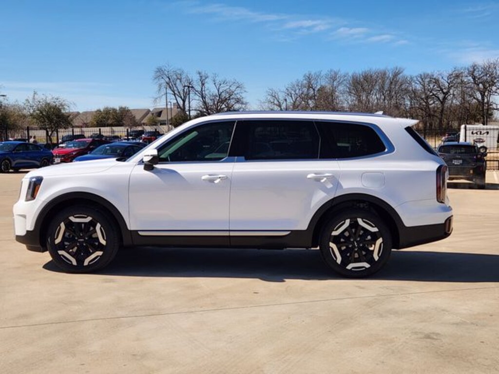 Certified 2025 Kia Telluride EX SUV