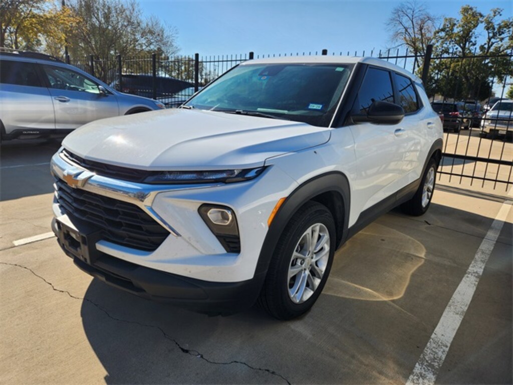 Used 2024 Chevrolet Trailblazer LS SUV