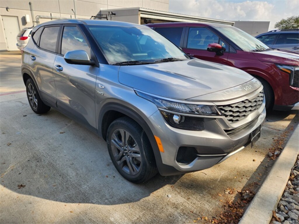 Certified 2022 Kia Seltos LX SUV