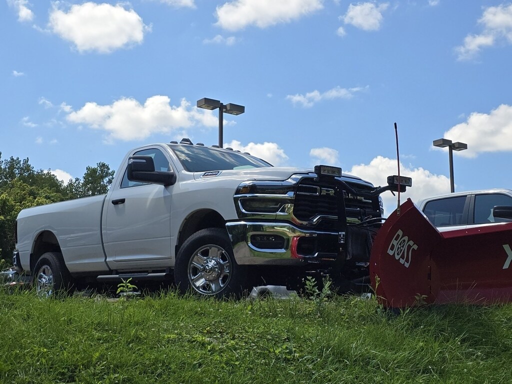 New 2025 Ram 2500 TRADESMAN REGULAR CAB 4X4 8' BOX Pickup
