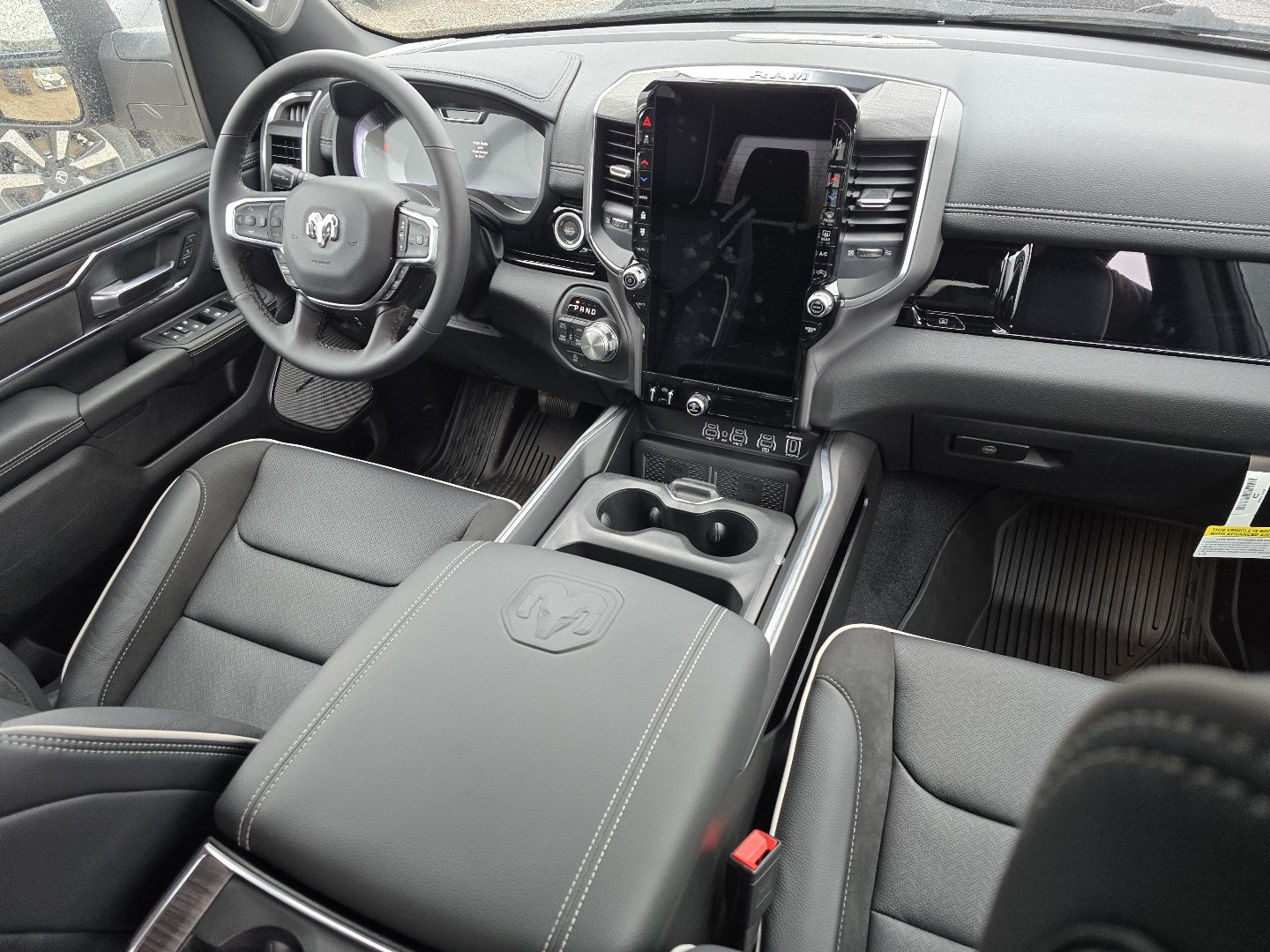 2026 RAM 1500 Laramie - Photo 14