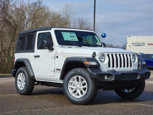 2023 Jeep Wrangler Trim Levels | Sport vs Willys vs Rubicon 2023 Jeep Wrangler Trim Levels | Sport vs Willys vs Rubicon
