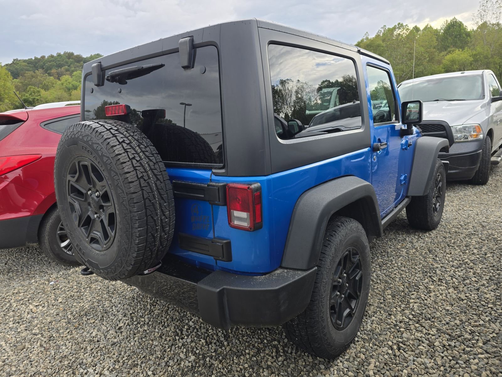 2016 Jeep Wrangler Sport Willys Wheeler photo 3