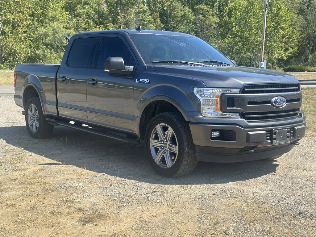 2019 Ford F-150 XLT photo 2