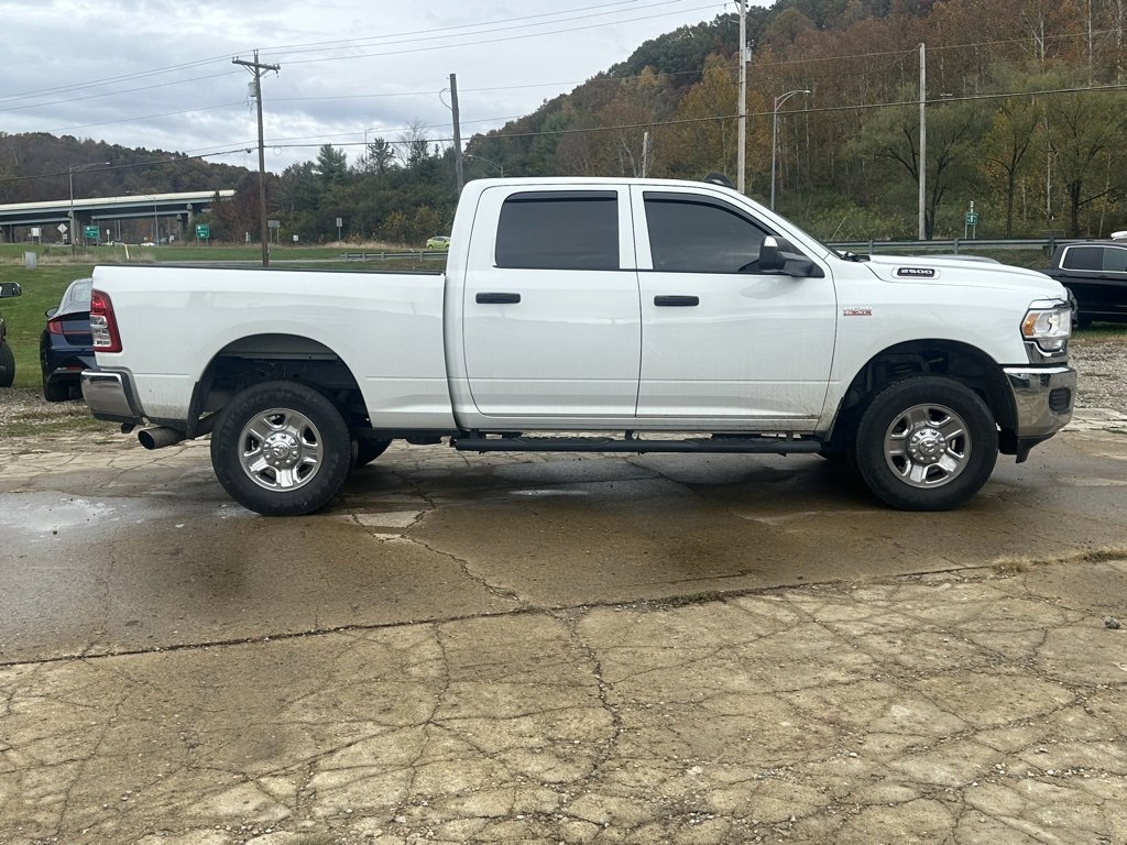 2022 Ram 2500 Tradesman photo 3