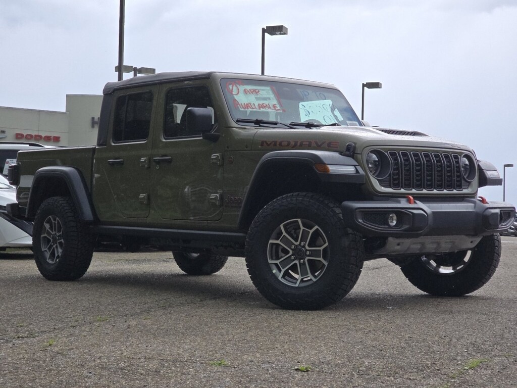 New 2026 Jeep Gladiator MOJAVE 4X4 Pickup