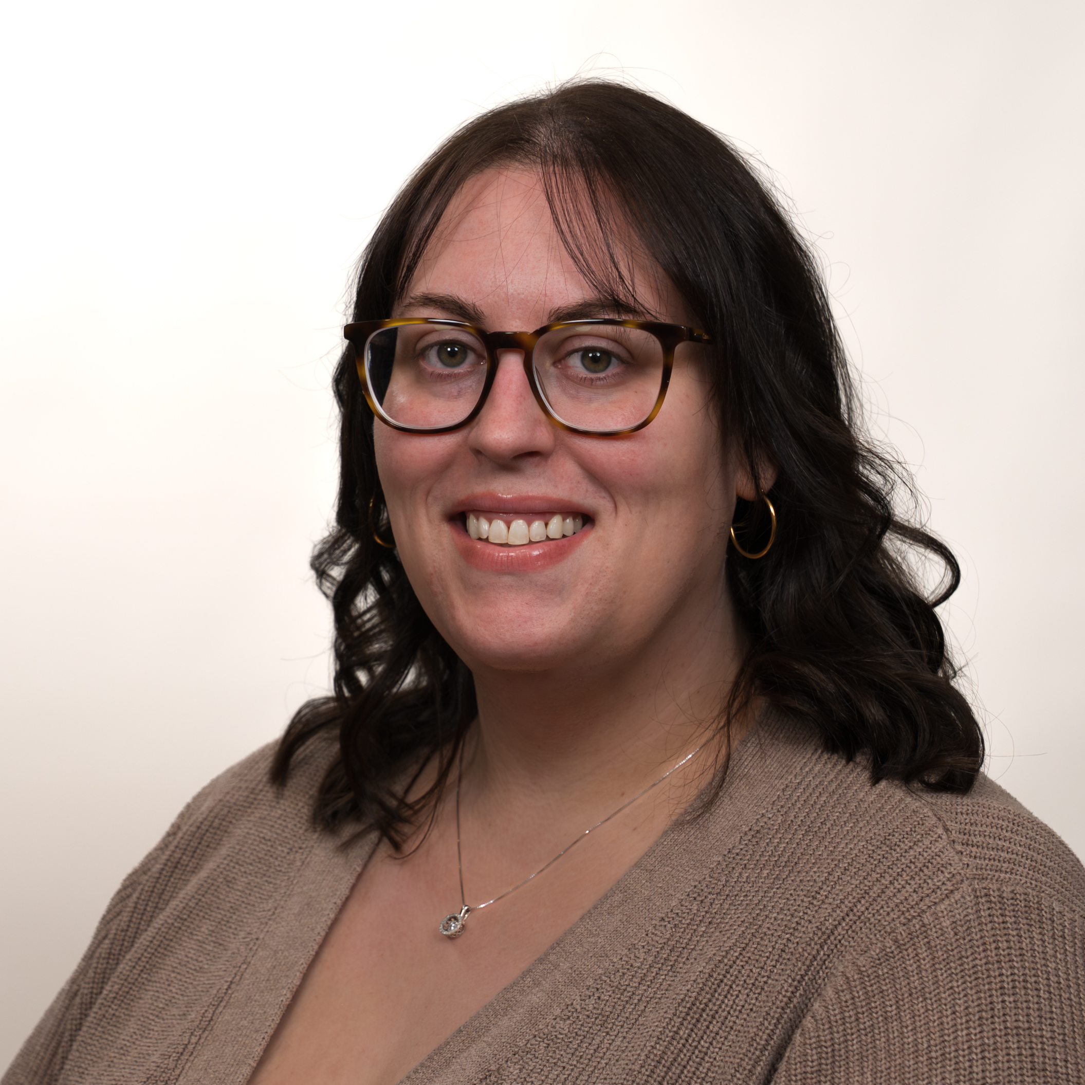 Staff member Stephanie Rogers from ID_b8ff15dd7e8a