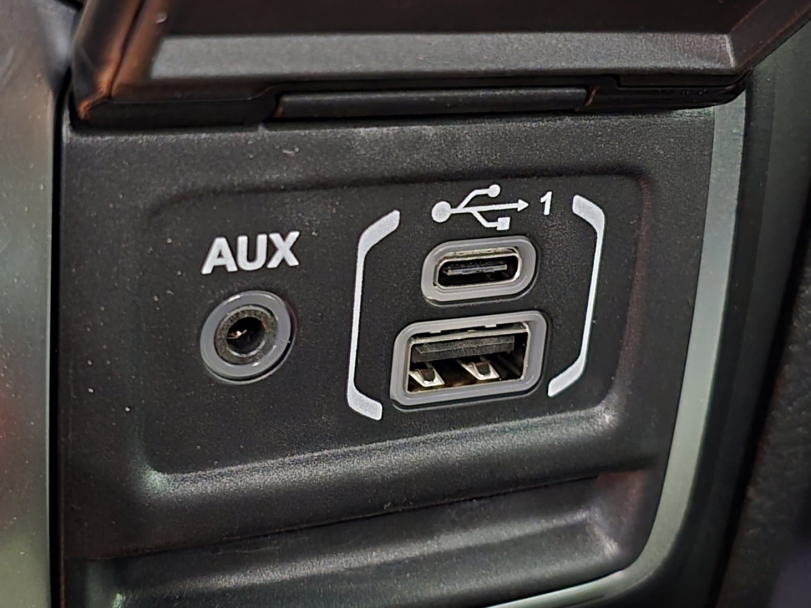 2025 Jeep Wrangler 4-Door Willys - Photo 7