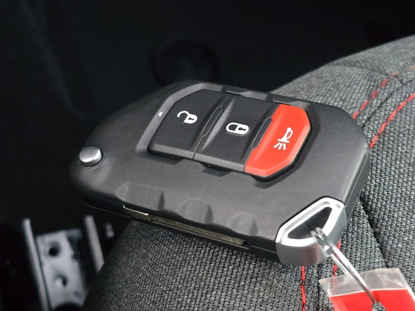 2026 Jeep Wrangler 2-Door Rubicon - Photo 19