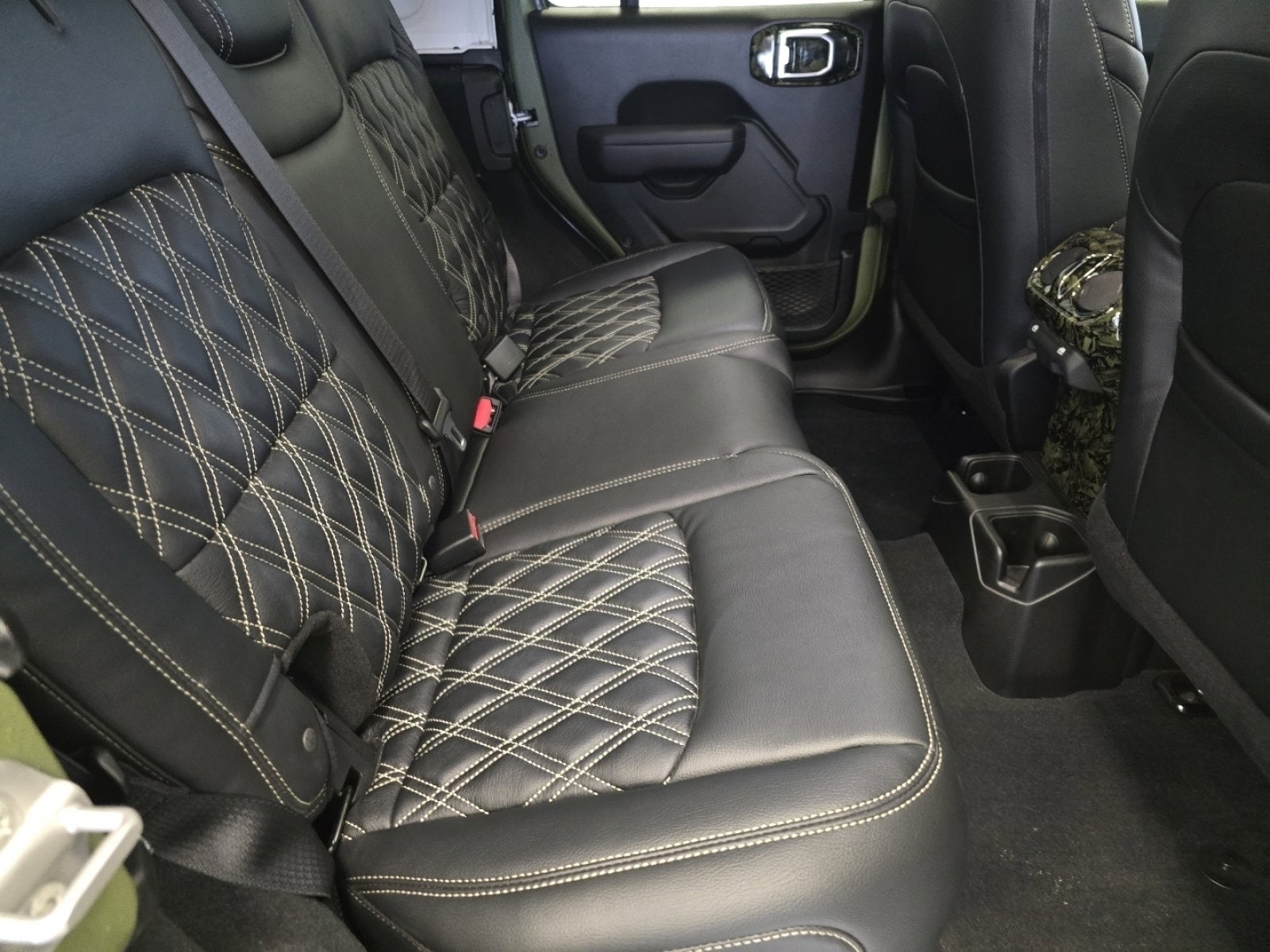 2025 Jeep Wrangler 4-Door Willys - Photo 12