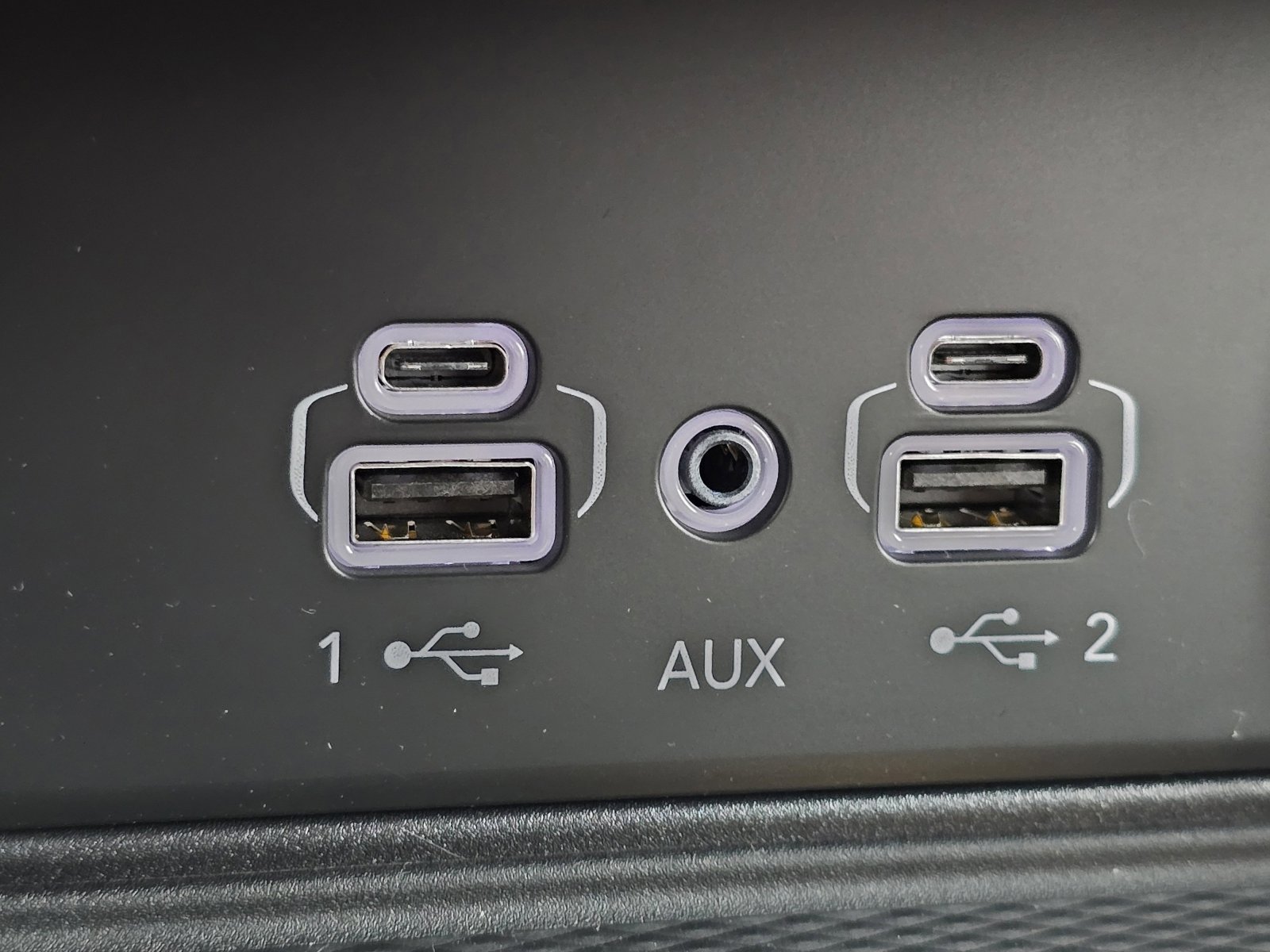 2025 Jeep Grand Cherokee Altitude photo 4