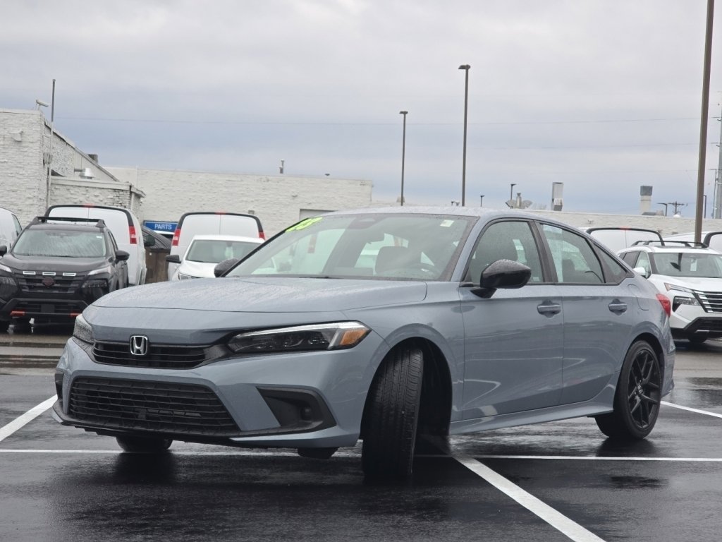 2023 Honda Civic Sport photo 2