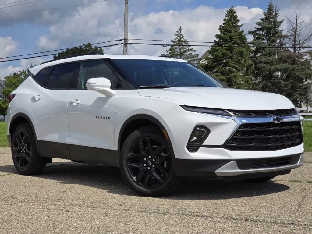 New 2026 Chevrolet Blazer LT SUV