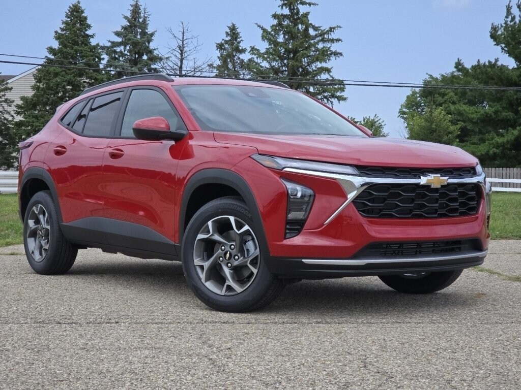 New 2026 Chevrolet Trax LT SUV