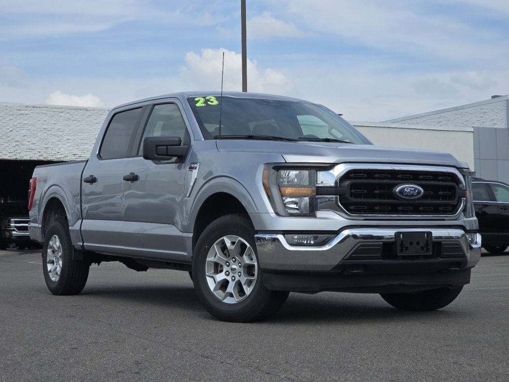 Used 2023 Ford F-150 XL Crew Cab Pickup