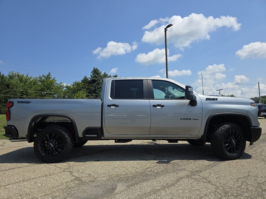 2026 Chevrolet Silverado 2500 HD LT - Photo 11