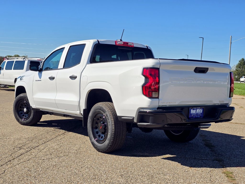 2026 Chevrolet Colorado Work Truck - Photo 4