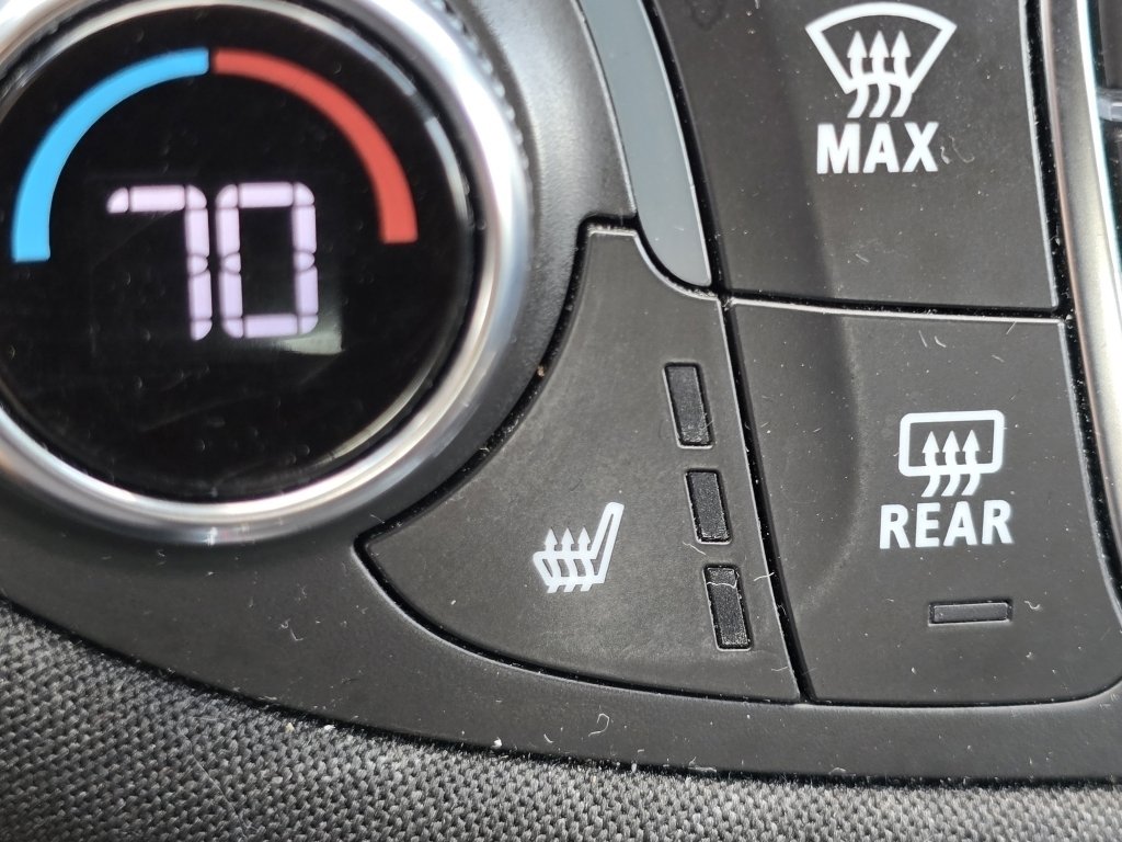 2024 Chevrolet Malibu 1LT photo 4