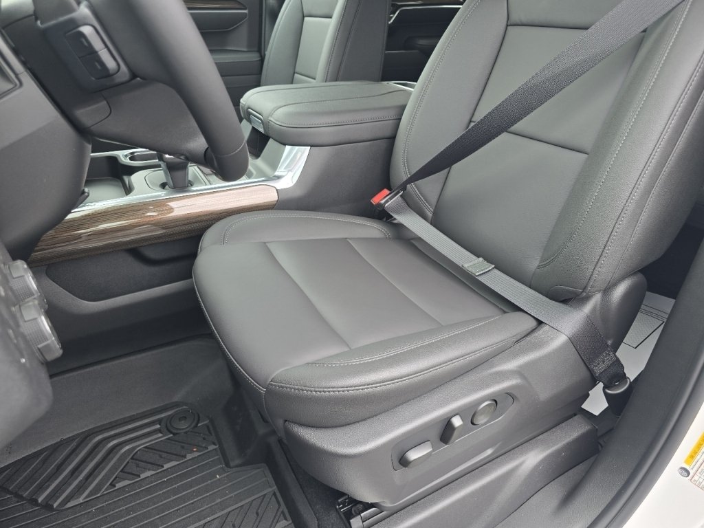 2026 Chevrolet Silverado 1500 RST - Photo 13