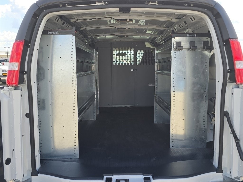 2026 Chevrolet Express Cargo Work Van - Photo 11