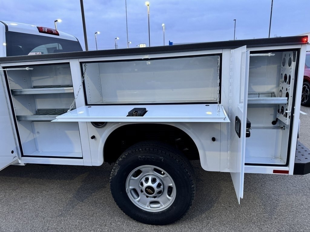 2025 Chevrolet Silverado 2500HD Work Truck photo 7