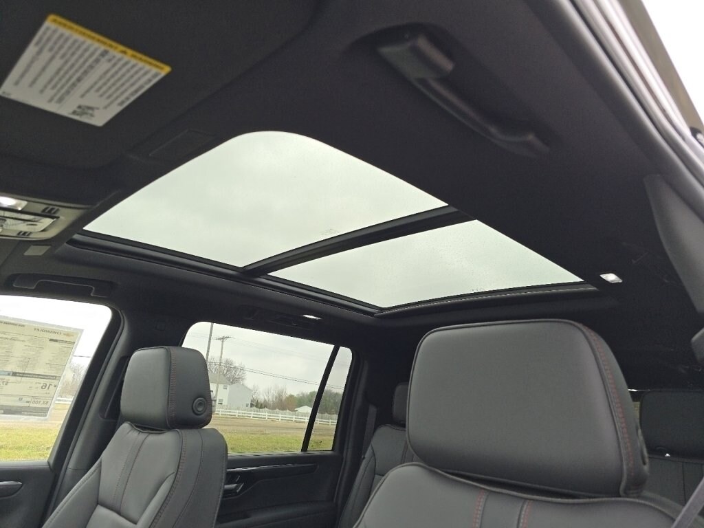 New 2026 Chevrolet Suburban RST SUV