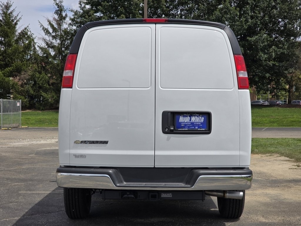 2025 Chevrolet Express Cargo Van photo 2