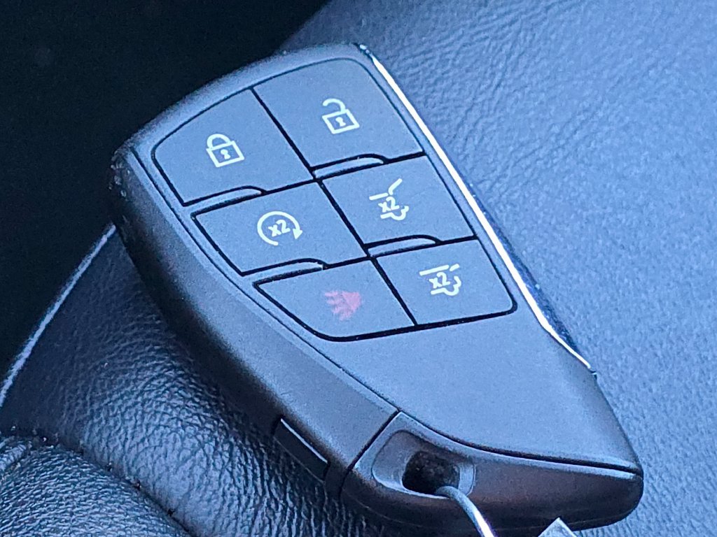 2025 Chevrolet Suburban LT - Photo 39