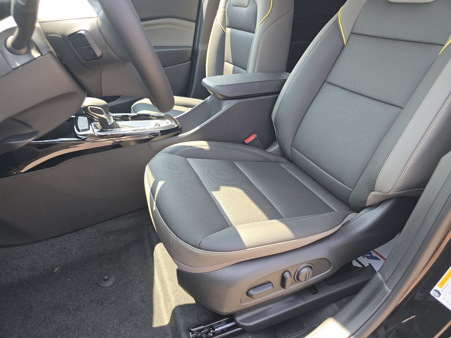 2026 Chevrolet Trax Activ - Photo 13