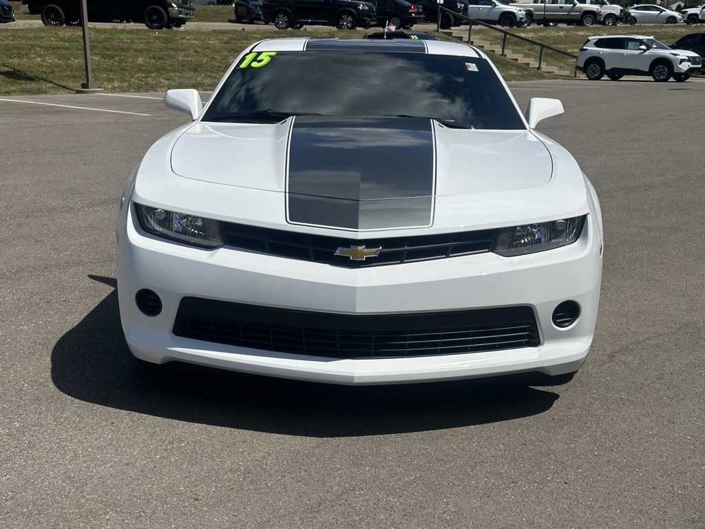 2015 Chevrolet Camaro 1LS photo 3