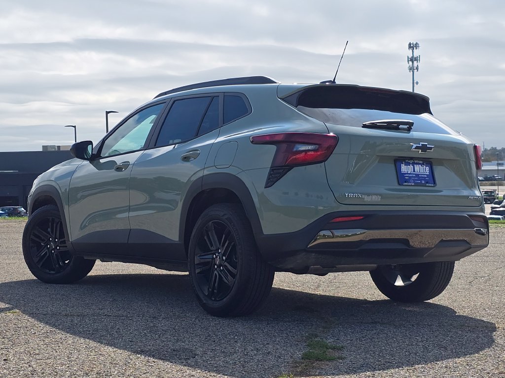 2026 Chevrolet Trax Activ - Photo 6