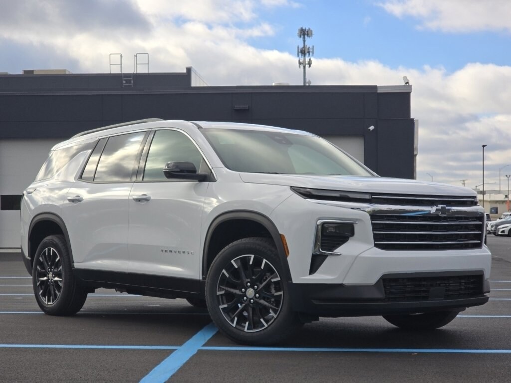 New 2026 Chevrolet Traverse AWD LT SUV