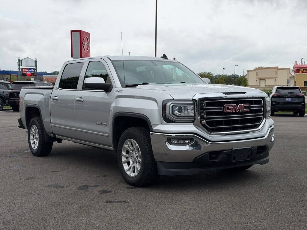 Used 2018 GMC Sierra 1500 SLE Crew Cab Pickup