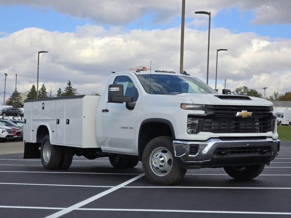 New 2025 Chevrolet Silverado 3500HD CC Work Truck Truck
