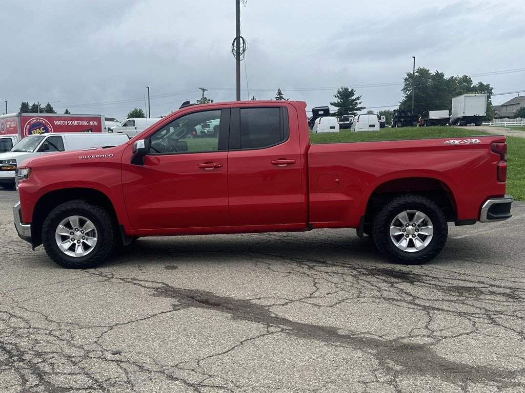2020 Chevrolet Silverado 1500 LT photo 4