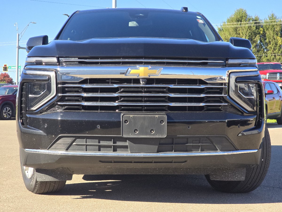 2025 Chevrolet Suburban LT - Photo 15