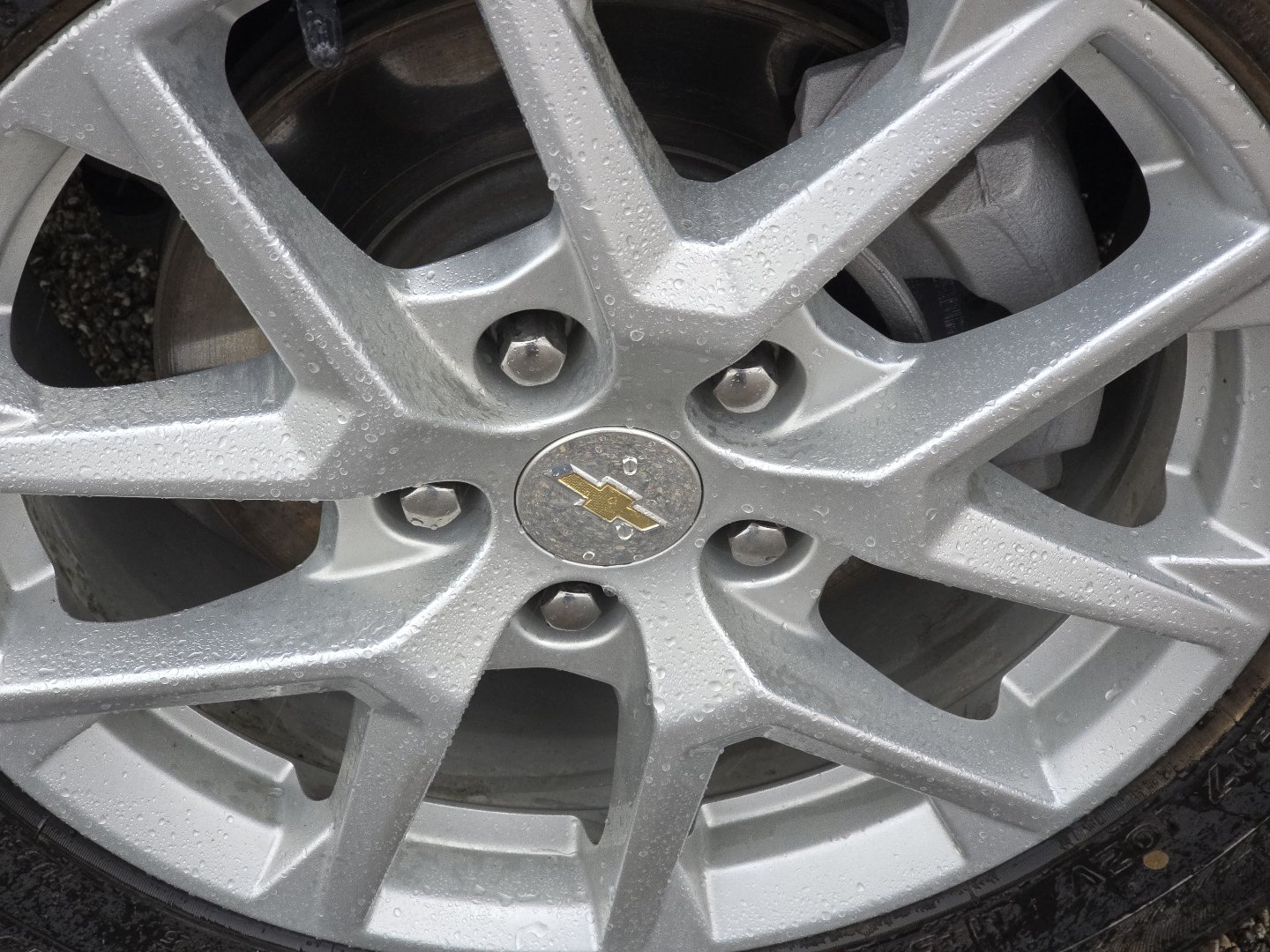2024 Chevrolet Equinox LT - Photo 12