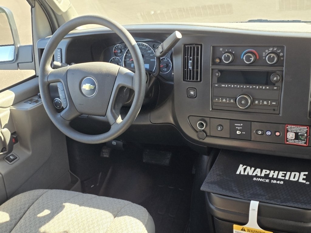 2026 Chevrolet Express Cargo Work Van - Photo 12