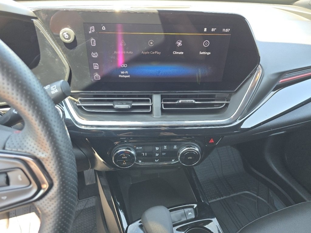 2025 Chevrolet Trax RS - Photo 28