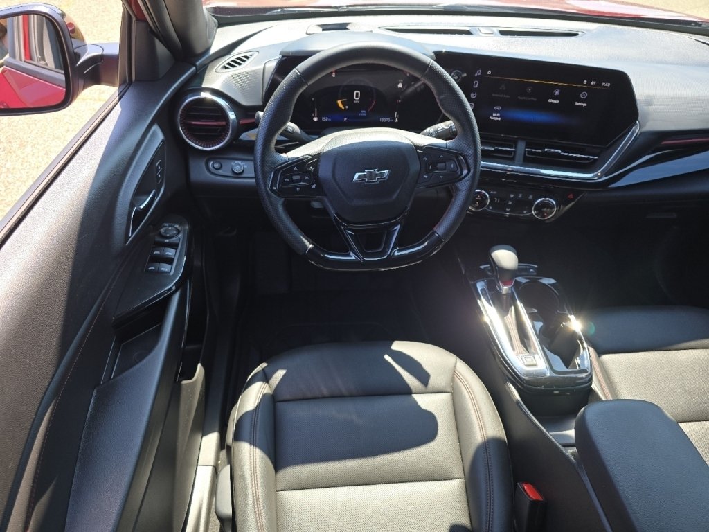 2025 Chevrolet Trax RS - Photo 24