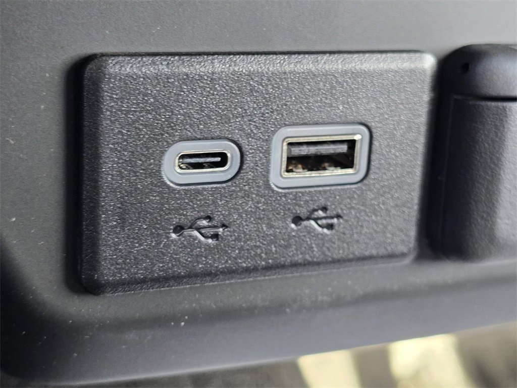 2025 Chevrolet Silverado 1500 Work Truck photo 3