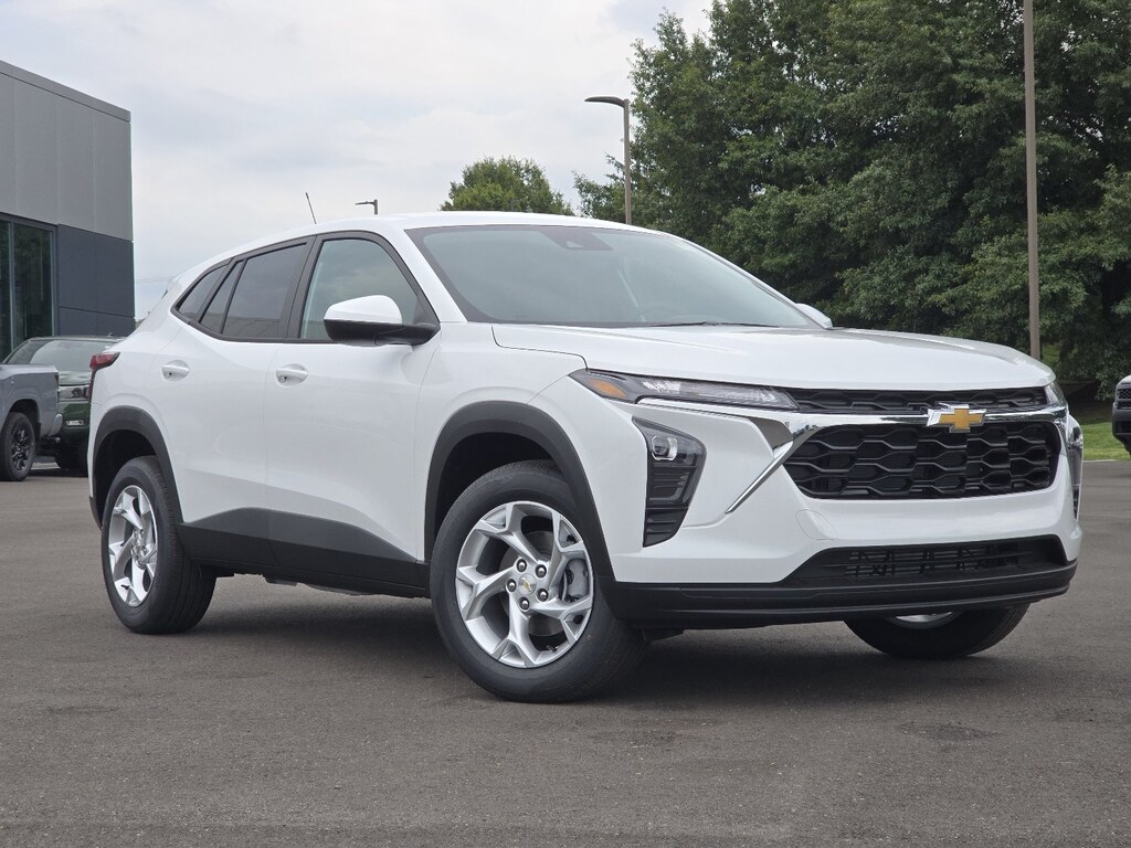 New 2026 Chevrolet Trax LS SUV