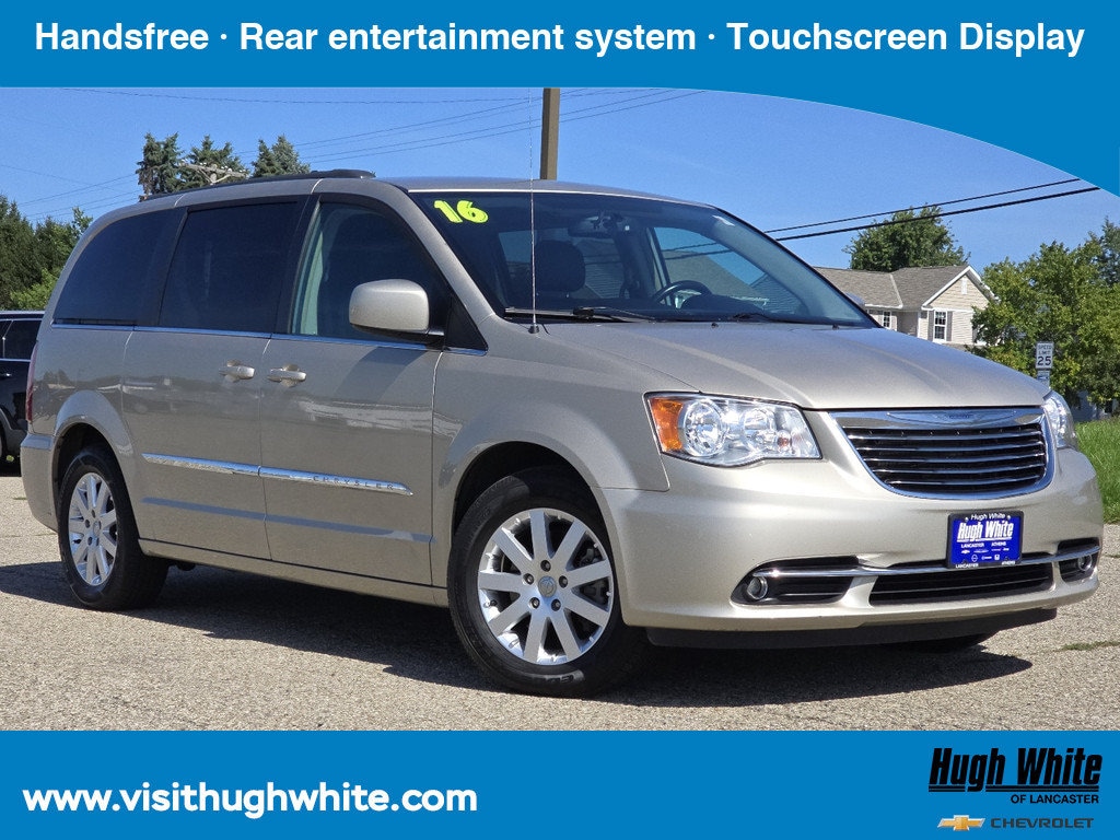 2016 Chrysler Town & Country